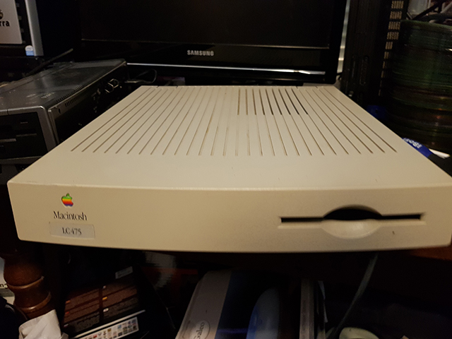 Macintosh LC475